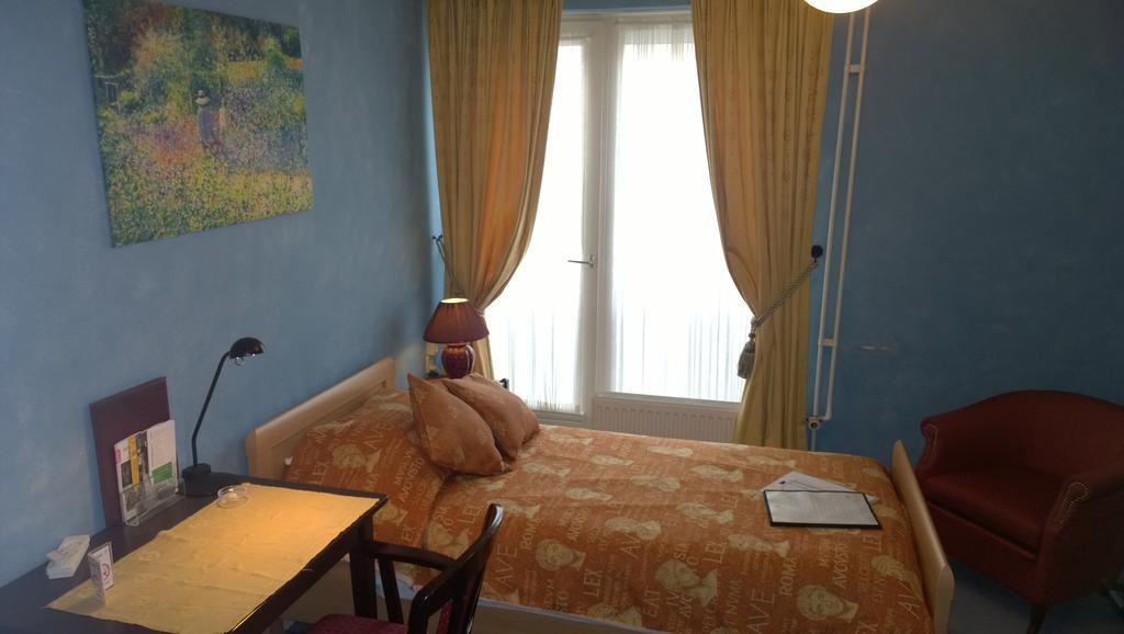 Hotel De Kroon Oirschot Quarto foto